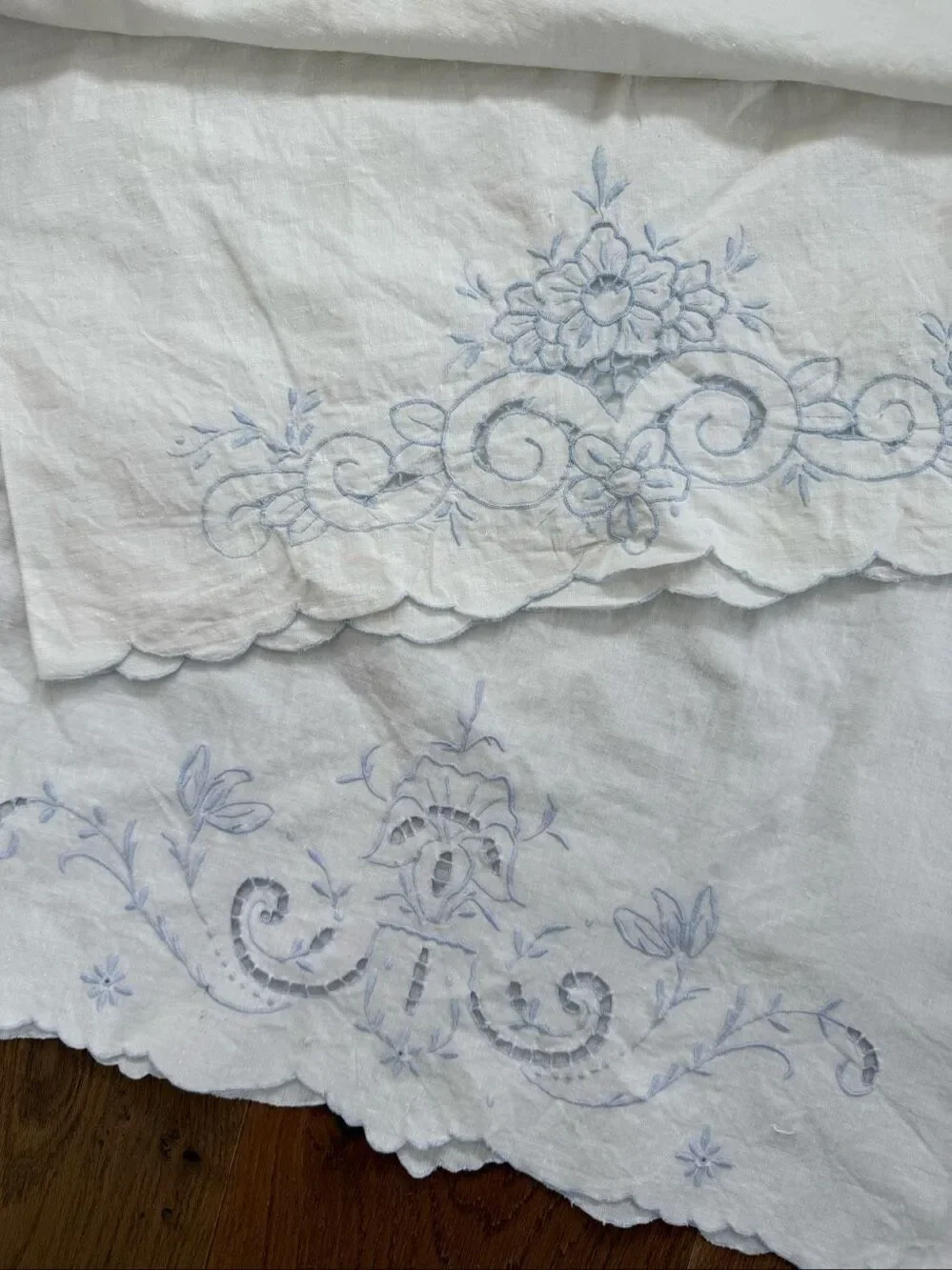 2 Vintage Queen Size Pillowcases Blue Embroidered Scalloped Edge